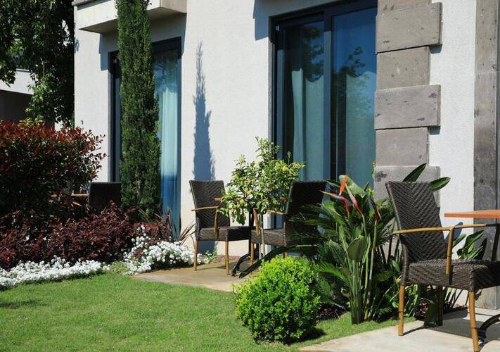 Sandora Boutique Hotel