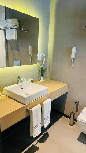 Sandora Boutique Hotel