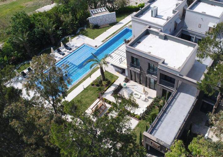 Sandora Boutique Hotel