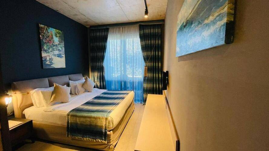 Sandora Boutique Hotel