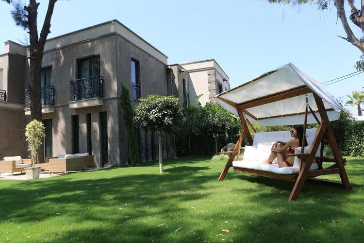 Sandora Boutique Hotel