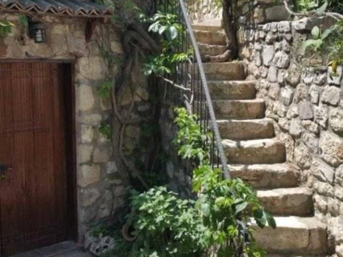 Medusa House Boutique Hotel