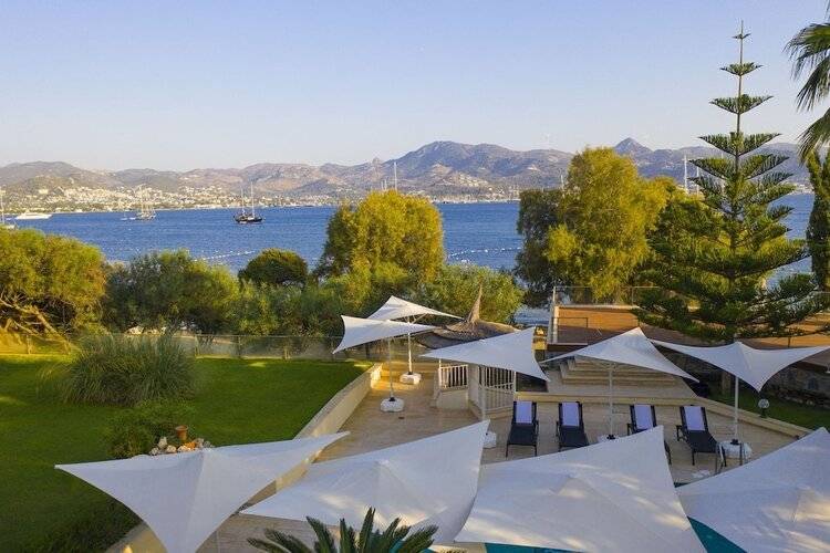 The Farrys Boutique Hotel