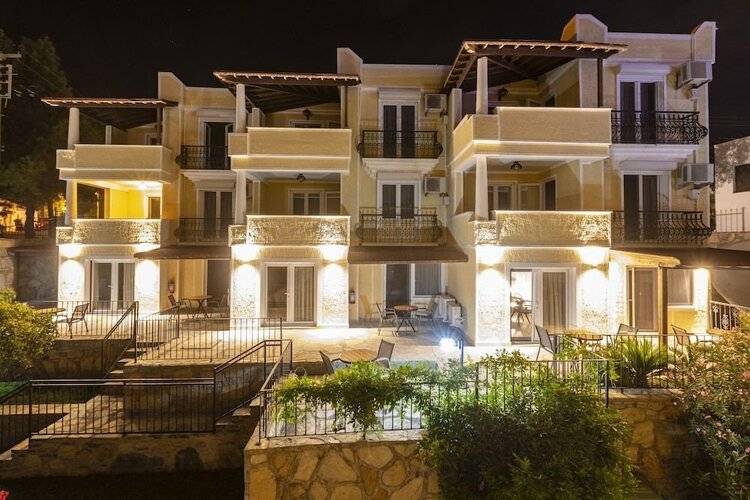 The Farrys Boutique Hotel