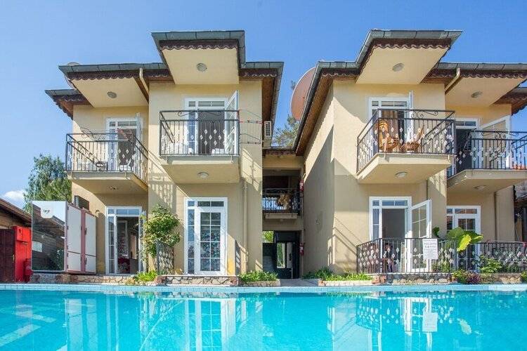 Anna Aparthotel