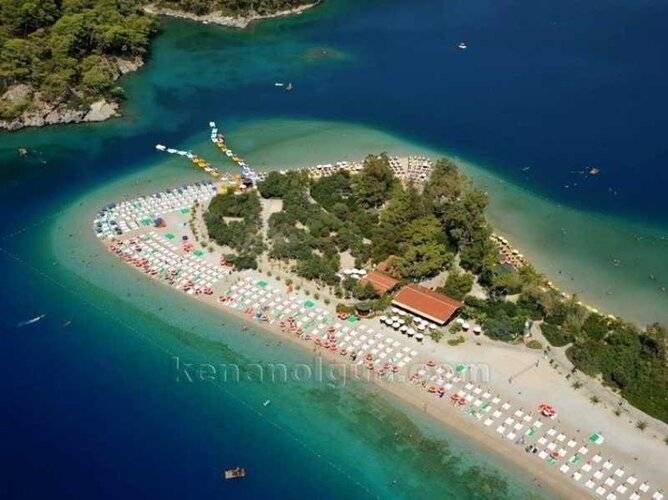 Anna Aparthotel