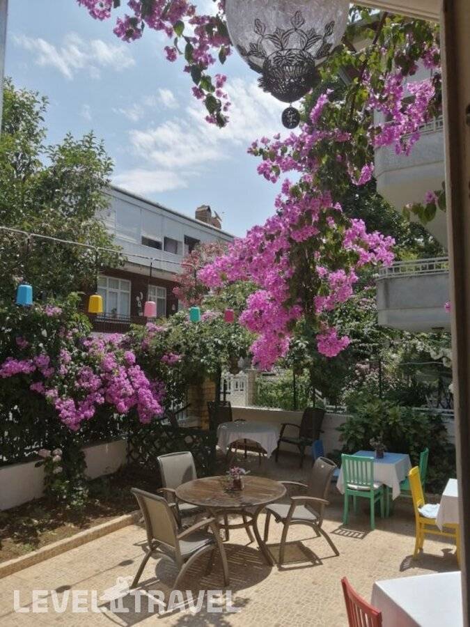 фотографии отеля No16 Ada в Турция(Бююкада) - фото №7