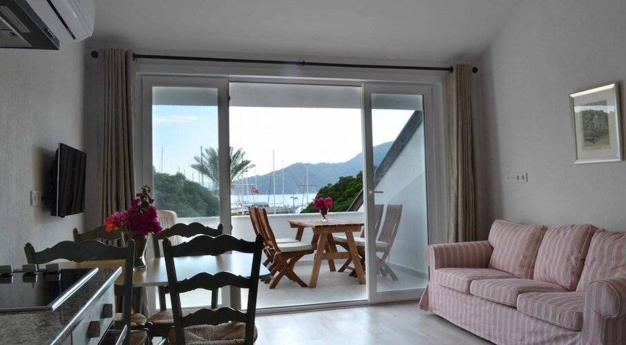 Guney Suites By Villa Safiya
