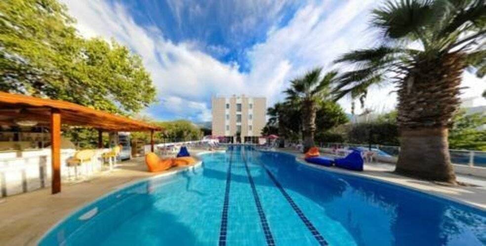 Kinalikaya Hotel