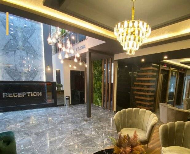 Grand Ulger Hotel