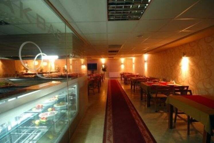 Grand Ulger Hotel