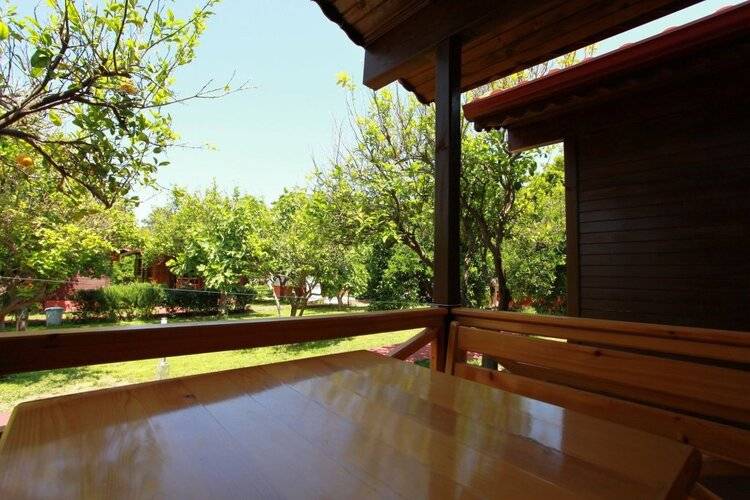 Baris Pension & Bungalows