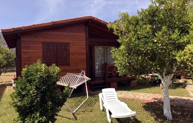 Baris Pension & Bungalows