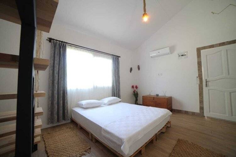 Marina Loft