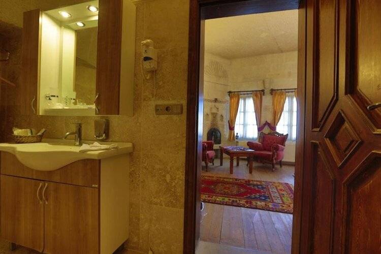 Vezir Cave Suites