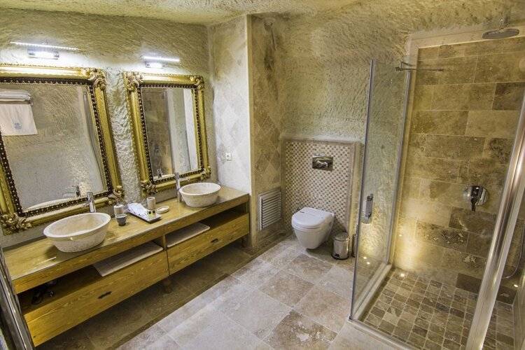 Azure Cave Suites