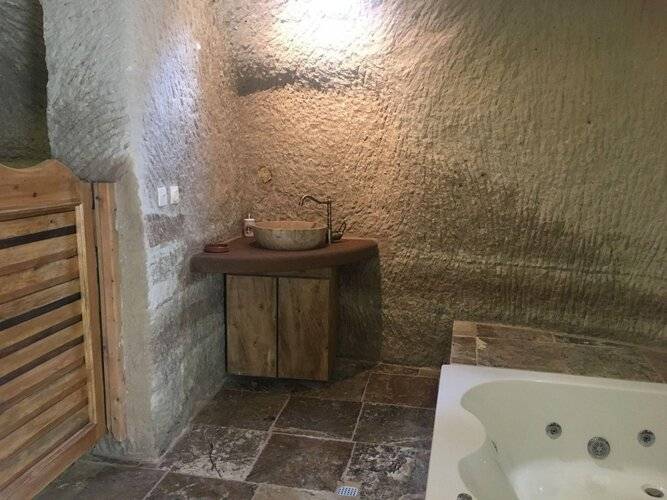 The Village Cave Hotel