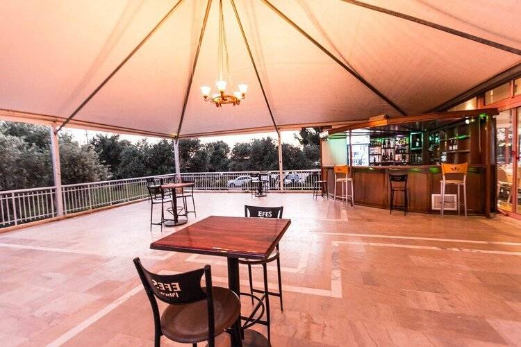 Hanedan Beach Hotel