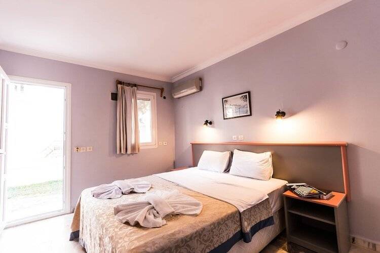 Hanedan Beach Hotel