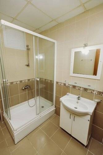Ozalp Han Hotel