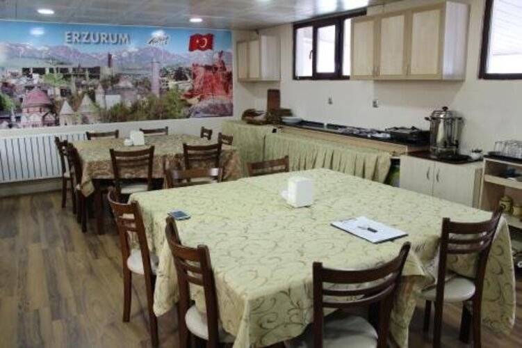 Cag Otel