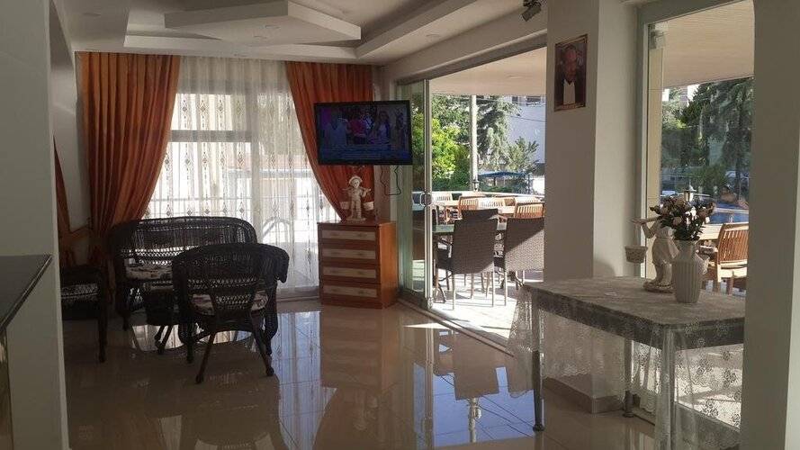 Altunakar I Hotel
