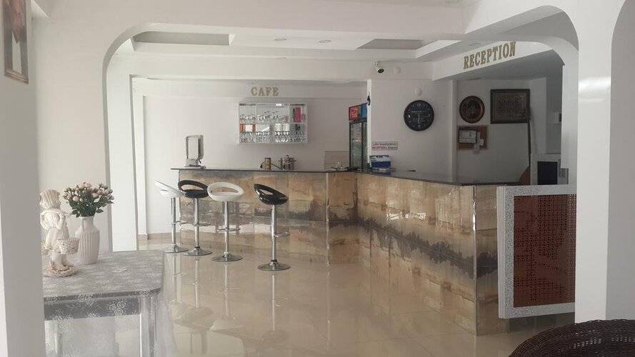 Altunakar I Hotel