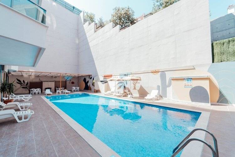 Fortunella Suits & Villas