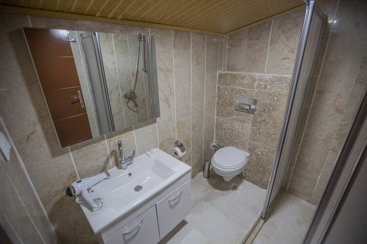 Capiedra Hotel