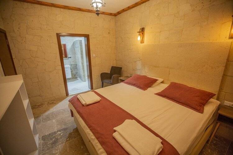 Capiedra Hotel