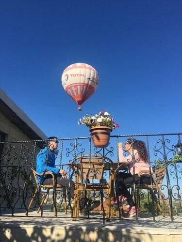Capiedra Hotel