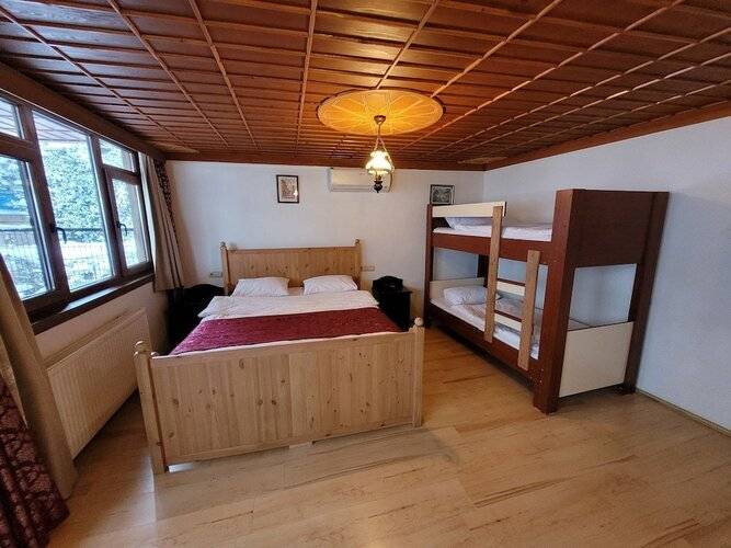 Saruhan Hotel