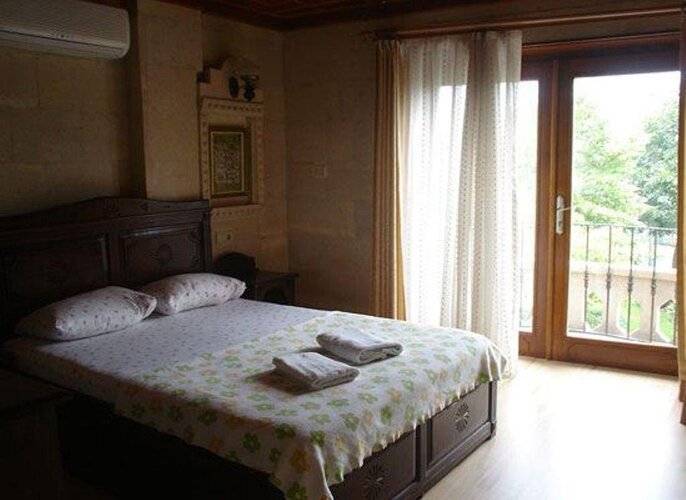 Saruhan Hotel