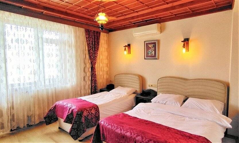 Saruhan Hotel