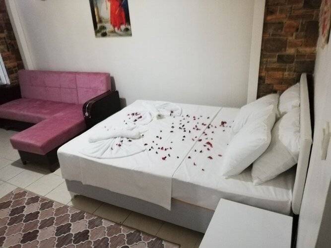 Ada Apartment