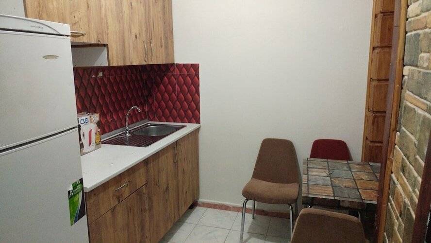 Ada Apartment