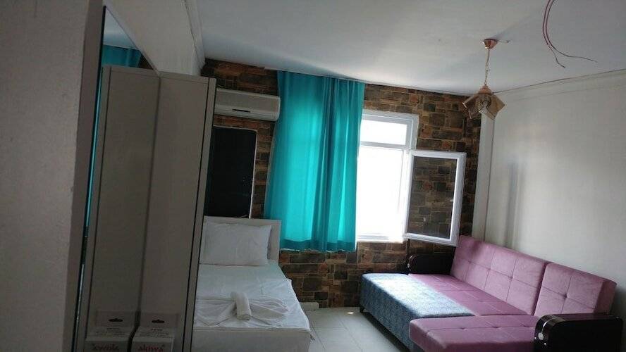 Ada Apartment