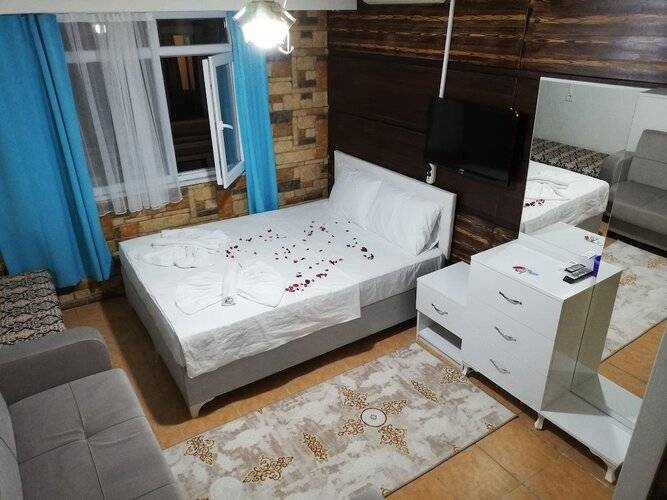 Ada Apartment