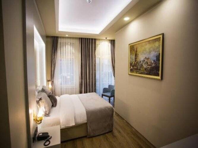 Bonne Sante Hotel