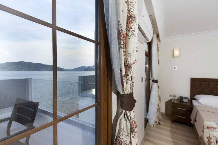 Reis Beach Otel