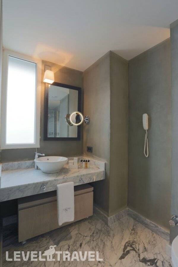 фотографии отеля The Gate 30 Suites Atasehir в Турция(Аташехир) - фото №2