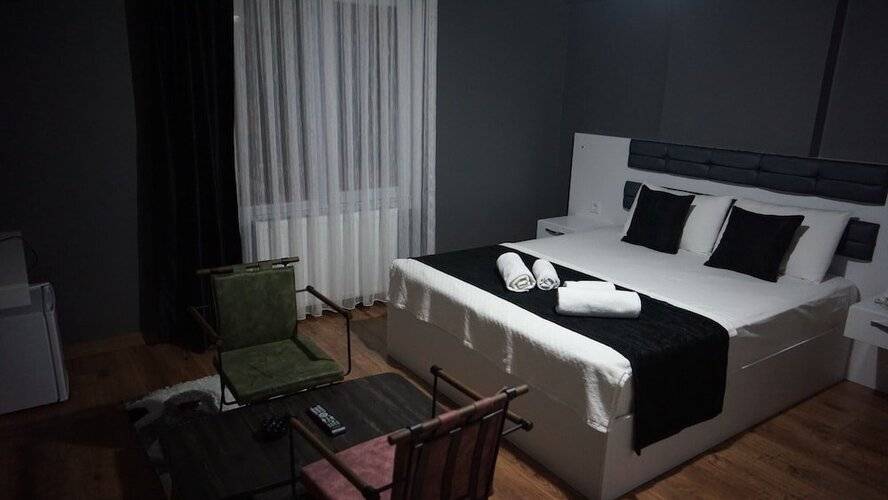 Karaca Suite
