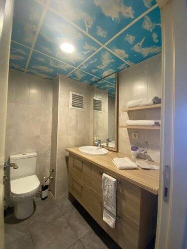 Pin Suites
