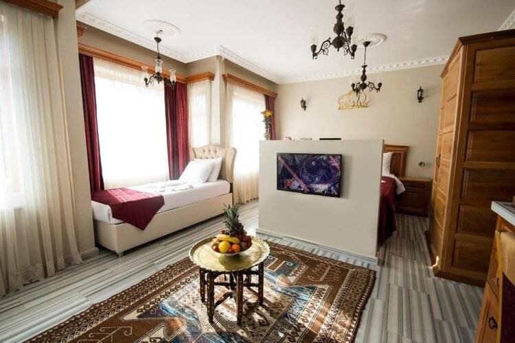 Sultan Corner Suites