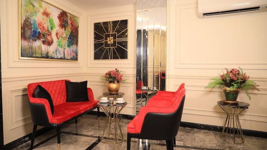 Omma Hotel