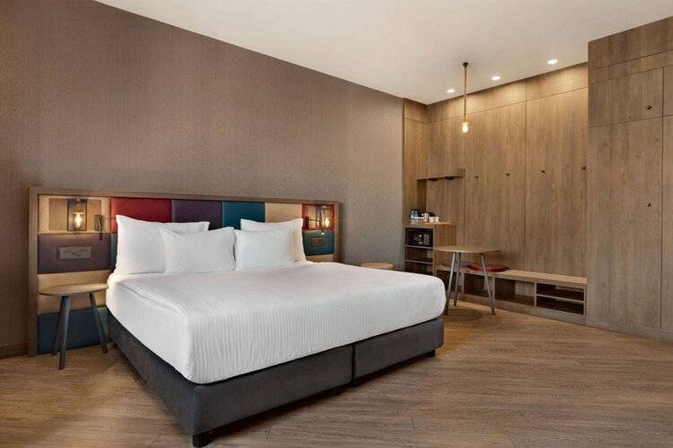 Ramada Encore By Wyndham Istanbul Avcilar