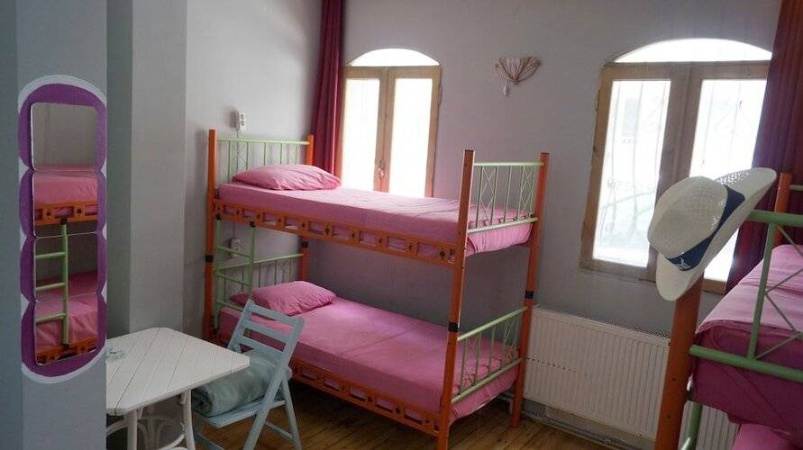 Windrose Hostel