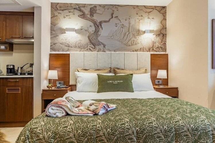 Lord Morgan Exclusive Design & Cihangir