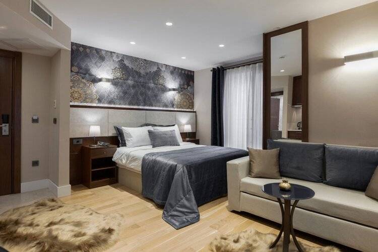 Lord Morgan Exclusive Design & Cihangir