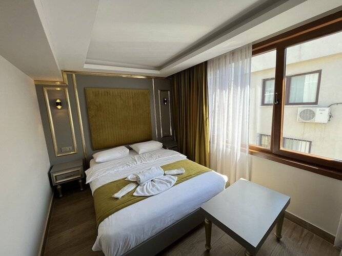 Taksim La Marino Hotel